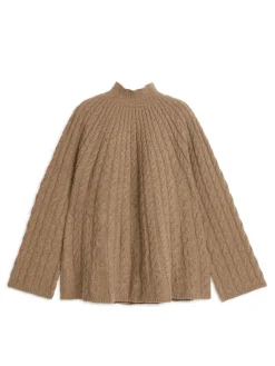 Cable-Knit Wool Jumper