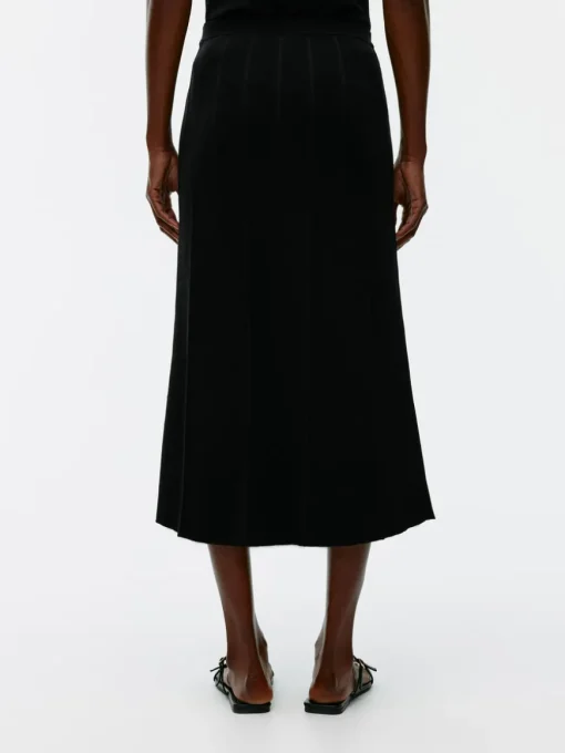 Rib-Knitted Skirt