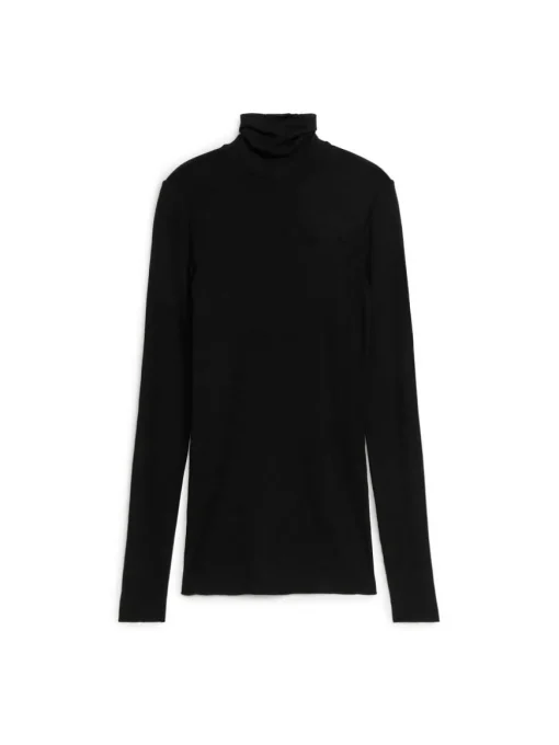 Roll-Neck Wool Top