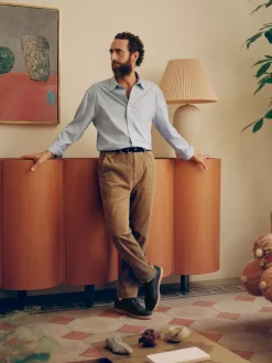 Straigh-Fit Corduroy Chinos